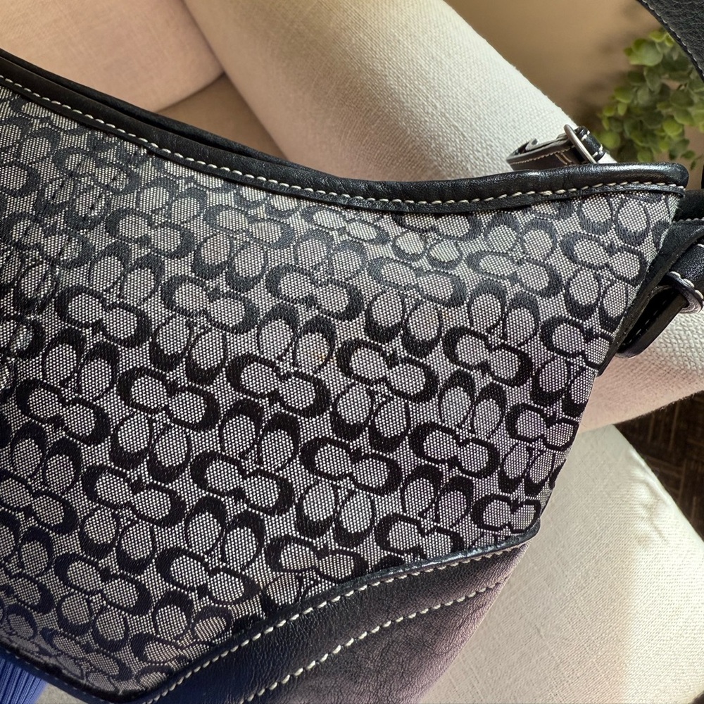 Vintage COACH 6351 Black Shoulder Hobo Bag Signature Canvas Leather - Picture 4 of 7